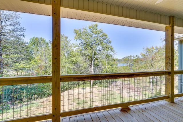 27253 Sunset Beach Lane, Eagle Rock, MO 65641