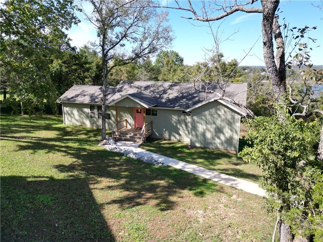 27253 Sunset Beach Lane, Eagle Rock, MO 65641