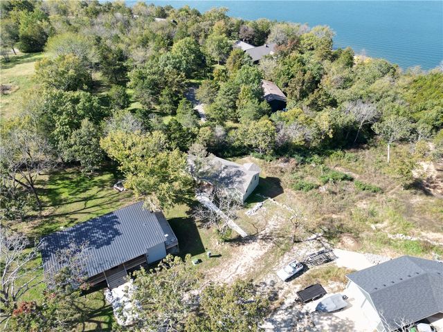 27253 Sunset Beach Lane, Eagle Rock, MO 65641