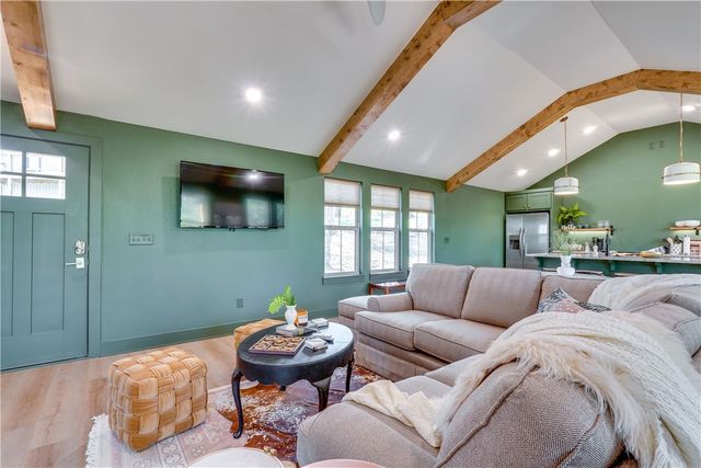 27253 Sunset Beach Lane, Eagle Rock, MO 65641