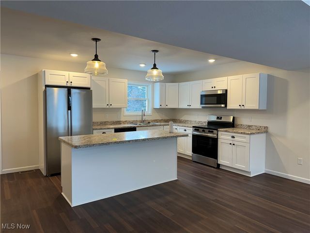 727 Wilkinson Avenue, Youngstown, OH 44509