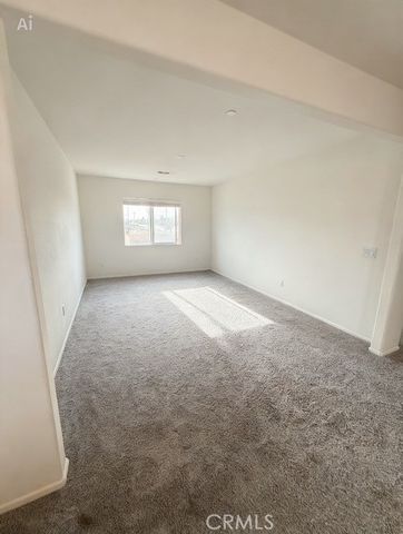 14102 Chapman, Hesperia, CA 92344