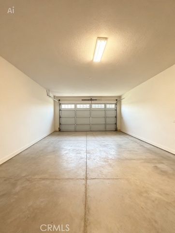 14102 Chapman, Hesperia, CA 92344