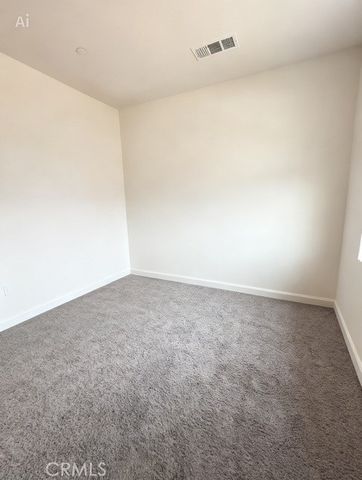 14102 Chapman, Hesperia, CA 92344