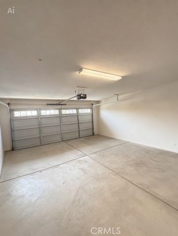 14102 Chapman, Hesperia, CA 92344