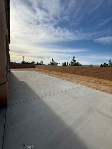14102 Chapman, Hesperia, CA 92344