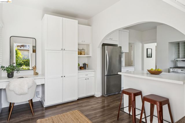 3631 Lyon Ave, Oakland, CA 94601