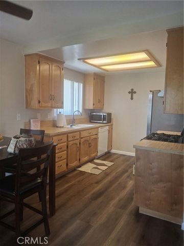 6873 Warren Vista, Yucca Valley, CA 92284