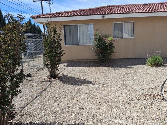 6873 Warren Vista, Yucca Valley, CA 92284