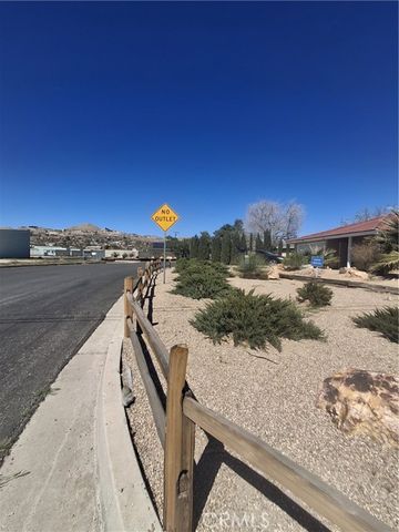 6873 Warren Vista, Yucca Valley, CA 92284