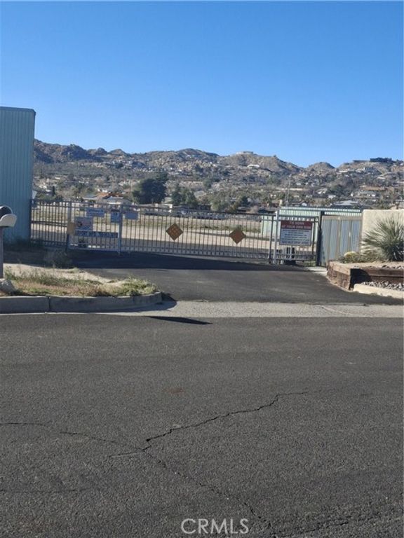 6873 Warren Vista, Yucca Valley, CA 92284