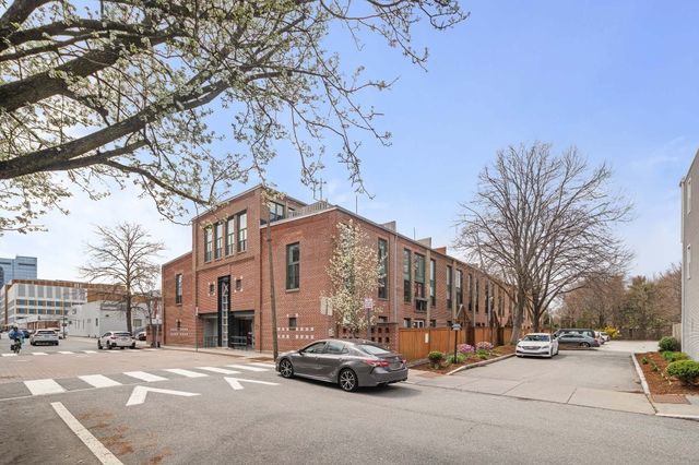 71 Fulkerson Street 309, Cambridge, MA 02141