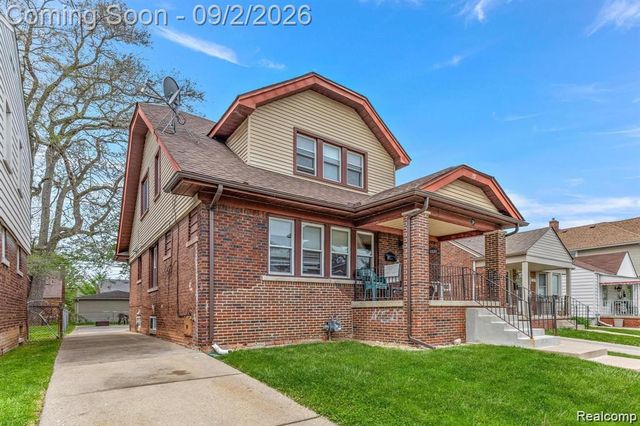 7521 Steadman Street, Dearborn, MI 48126