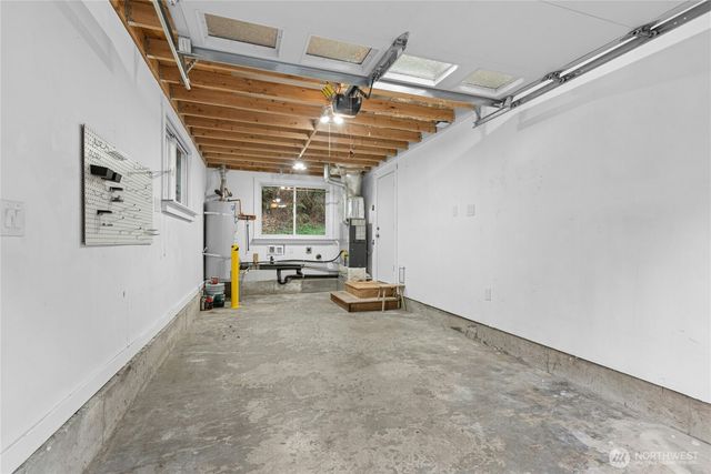 815 NE 200th Street, Shoreline, WA 98155