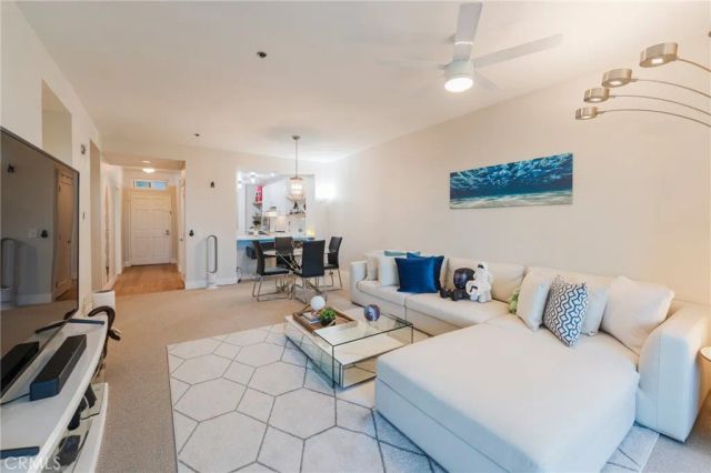 20371 Bluffside Circle 212, Huntington Beach, CA 92646