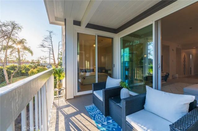 20371 Bluffside Circle 212, Huntington Beach, CA 92646