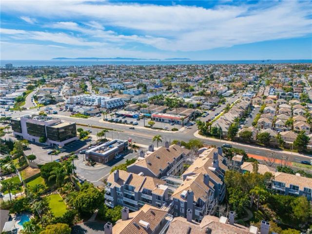 20371 Bluffside Circle 212, Huntington Beach, CA 92646