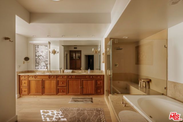 23338 Park Colombo, Calabasas, CA 91302