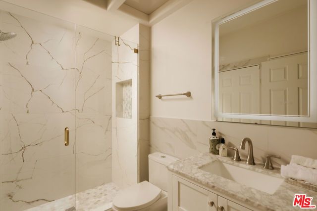 23338 Park Colombo, Calabasas, CA 91302