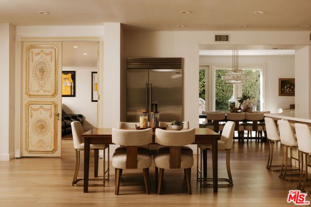 23338 Park Colombo, Calabasas, CA 91302