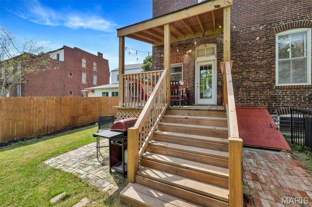 2913 Gasconade Street, St Louis, MO 63118