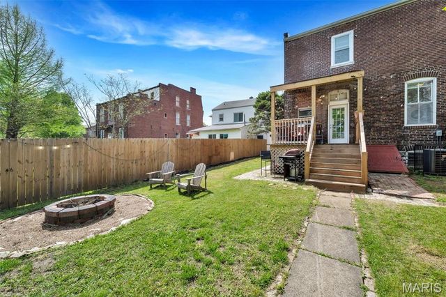 2913 Gasconade Street, St Louis, MO 63118