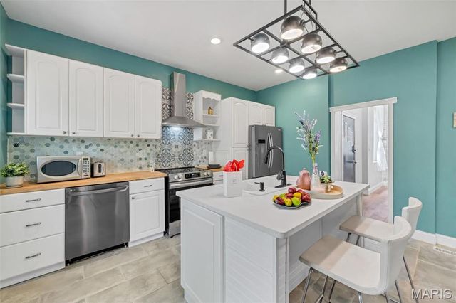 2913 Gasconade Street, St Louis, MO 63118