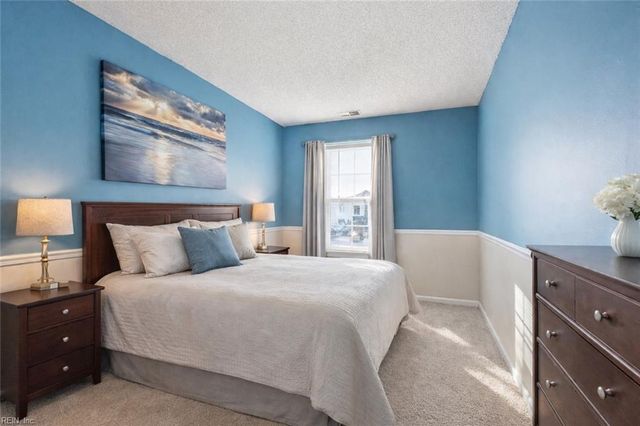 285 Wexford DR W, Suffolk, VA 23434