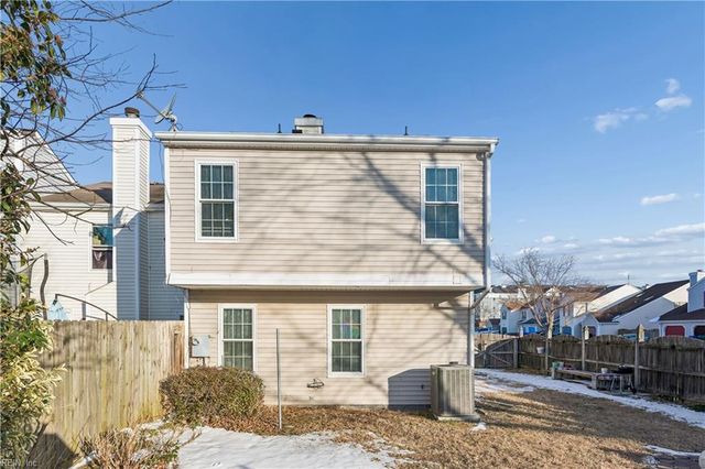 285 Wexford DR W, Suffolk, VA 23434