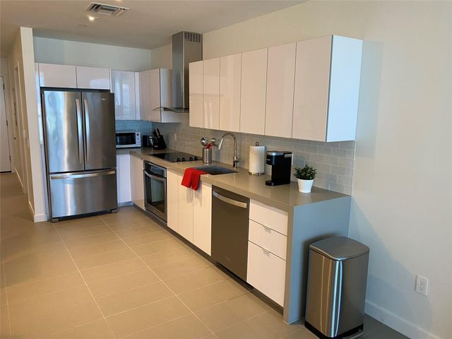 1600 NE 1st Avenue, Miami, FL 33132