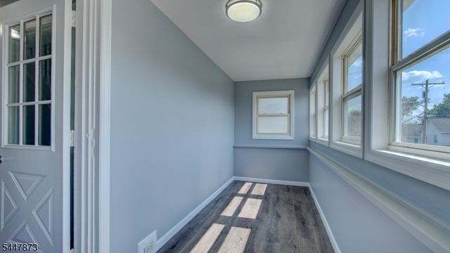 32 Embroidery St, Sayreville Boro, NJ 08872