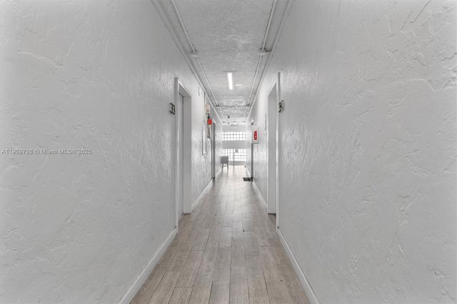 420 78th St, Miami Beach, FL 33141