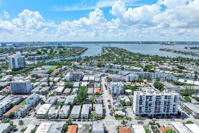 420 78th St, Miami Beach, FL 33141