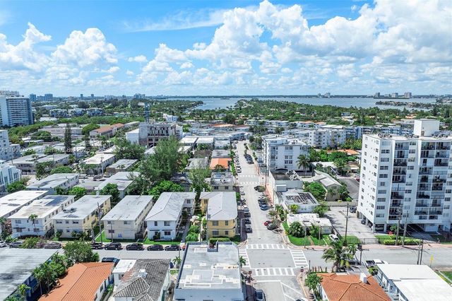 420 78th St, Miami Beach, FL 33141