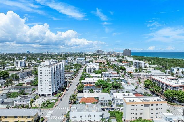 420 78th St, Miami Beach, FL 33141