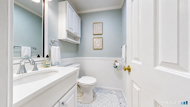 39 Wildemere Avenue, Milford, CT 06460