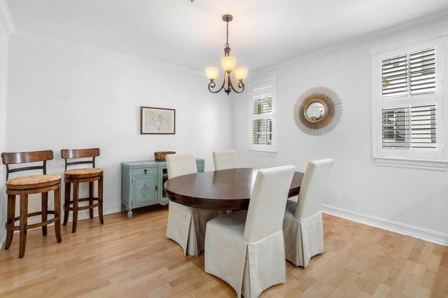 375 E Mallory Circle, Delray Beach, FL 33483