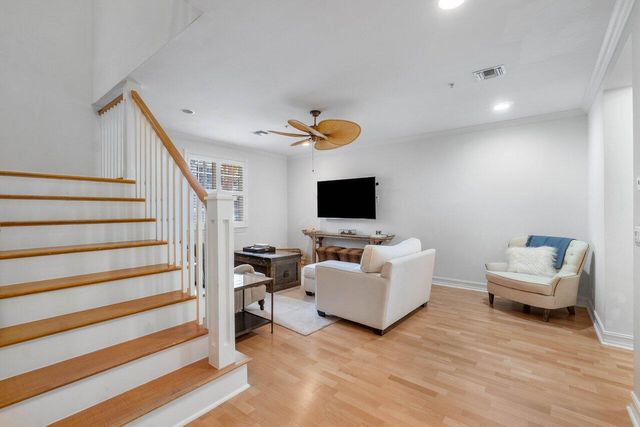 375 E Mallory Circle, Delray Beach, FL 33483