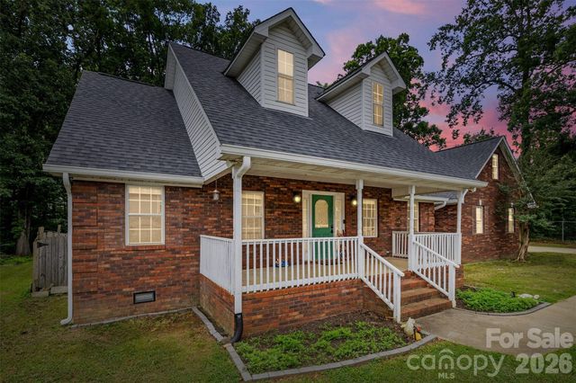 4403 Hubbard Road, Charlotte, NC 28269