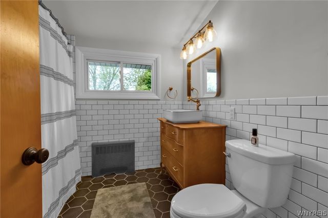 5830 Joanne Drive, Cambria, NY 14132