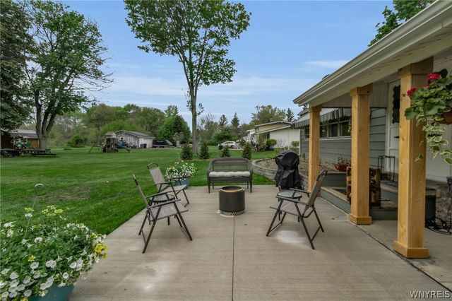 5830 Joanne Drive, Cambria, NY 14132