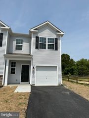 301 MAZZEO DR, Glassboro, NJ 08028
