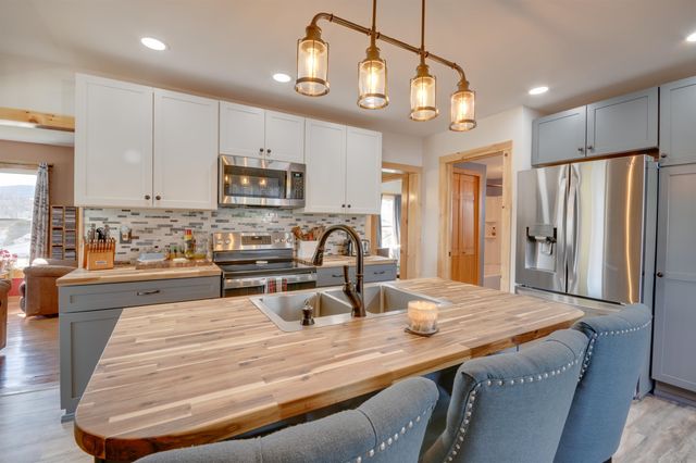 114 Highland Avenue, Richford, VT 05476
