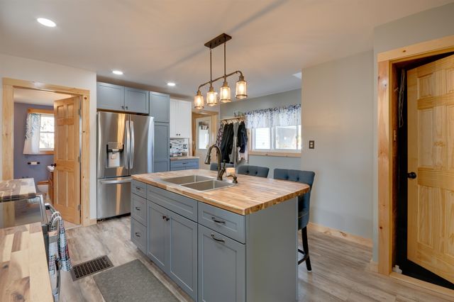 114 Highland Avenue, Richford, VT 05476
