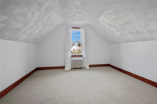 350 Broadway, Newport, RI 02840