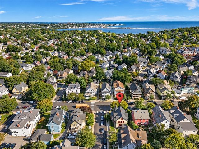 350 Broadway, Newport, RI 02840