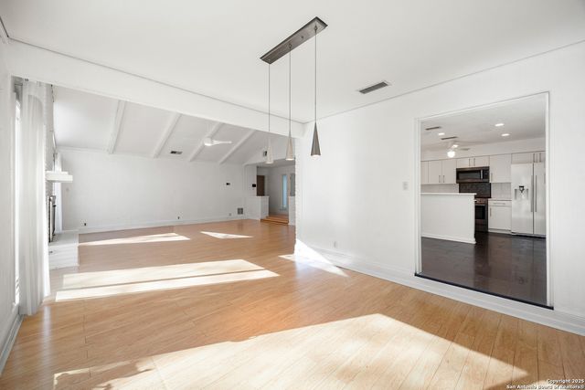 3014 Oneida, San Antonio, TX 78230