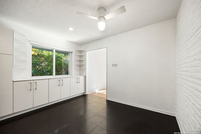 3014 Oneida, San Antonio, TX 78230