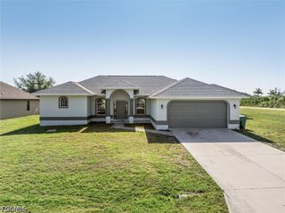 10056 Lebanon DR, Port Charlotte, FL 33981