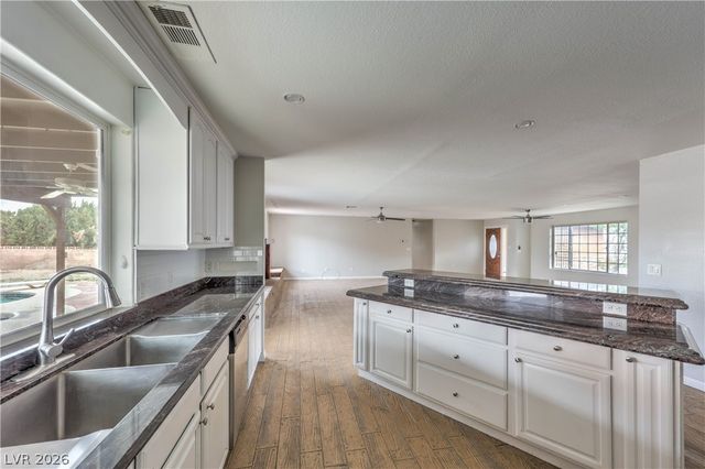 5610 Eldora Avenue, Las Vegas, NV 89146